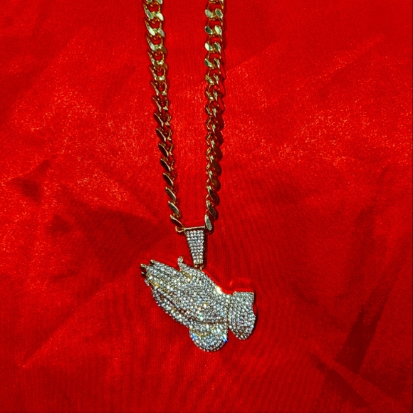 Prayer hands and Chain